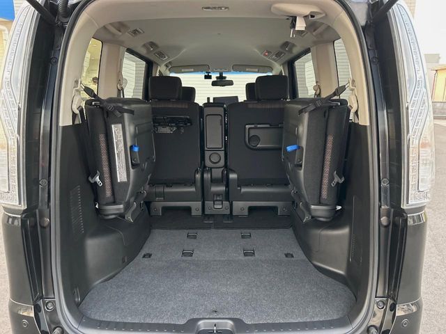 NISSAN SERENA  S-HYBRID 2015