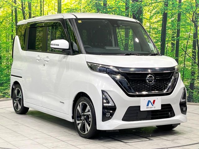 NISSAN ROOX 2020