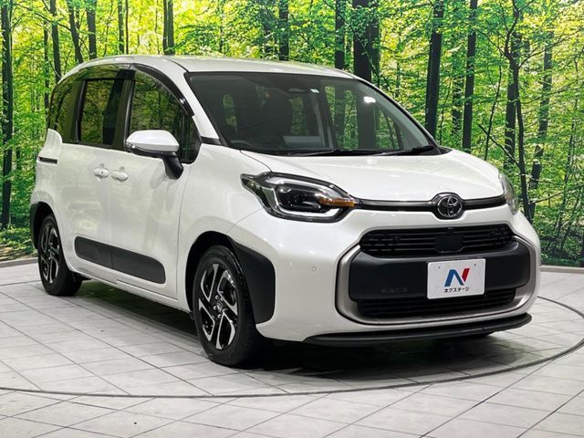 TOYOTA SIENTA HYBRID 2023