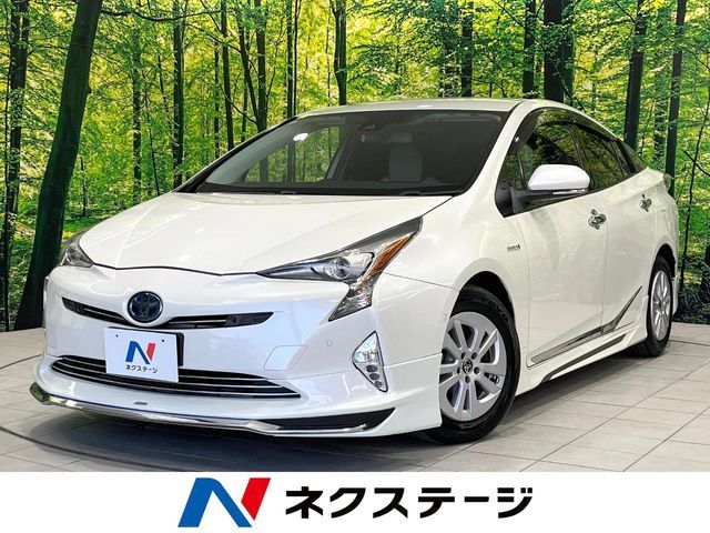 TOYOTA PRIUS 2016