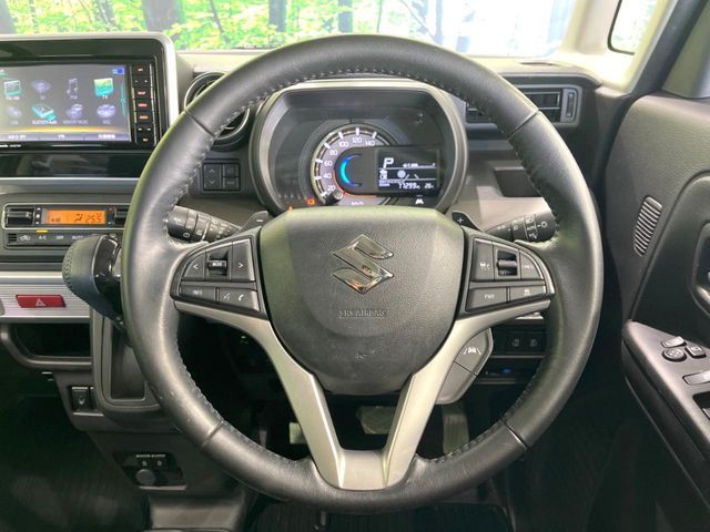 SUZUKI Spacia GEAR 2022