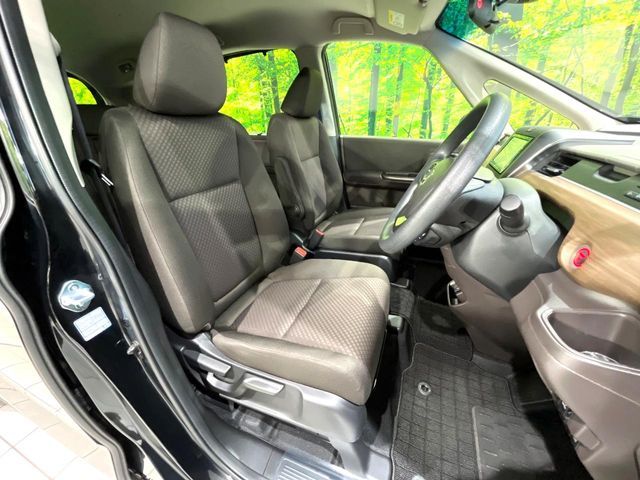 HONDA FREED HYBRID 2023