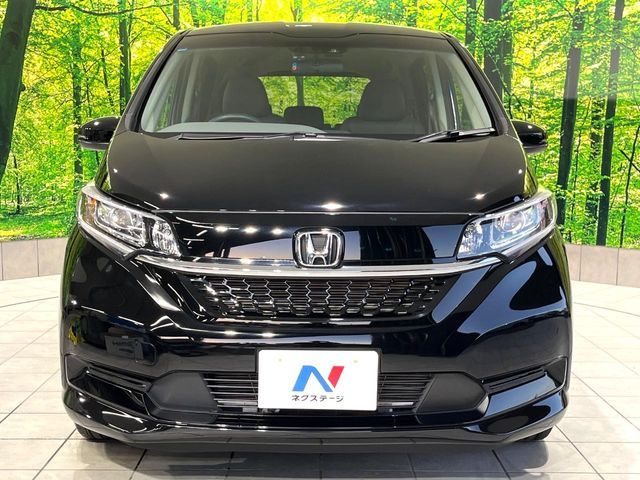 HONDA FREED HYBRID 2023
