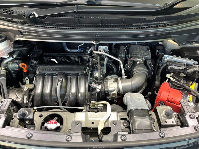 HONDA FREED HYBRID 2023