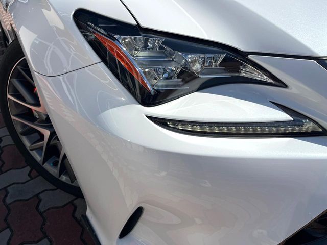 TOYOTA LEXUS RC200t 2016