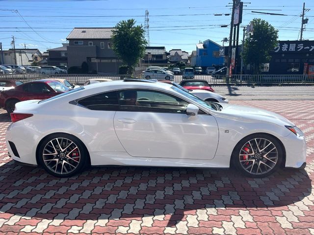 TOYOTA LEXUS RC200t 2016