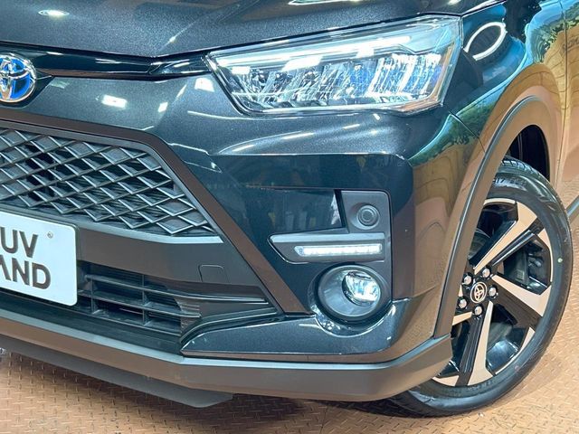 TOYOTA RAIZE HYBRID 2021