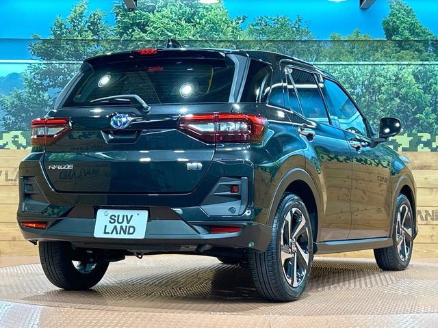 TOYOTA RAIZE HYBRID 2021