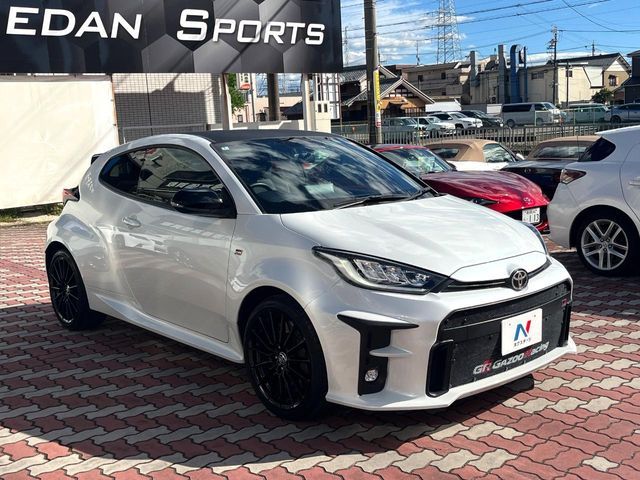 TOYOTA GR YARIS 2022