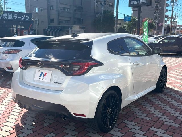 TOYOTA GR YARIS 2022