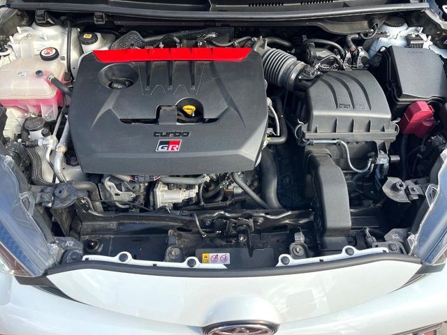 TOYOTA GR YARIS 2022