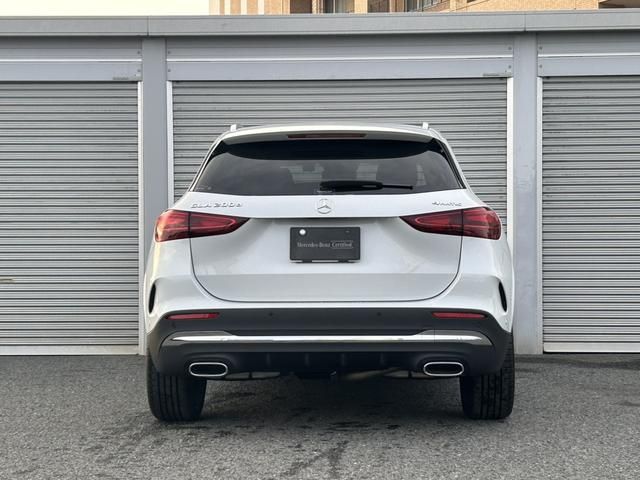 MERCEDES BENZ MERCEDES BENZ GLA class 2024