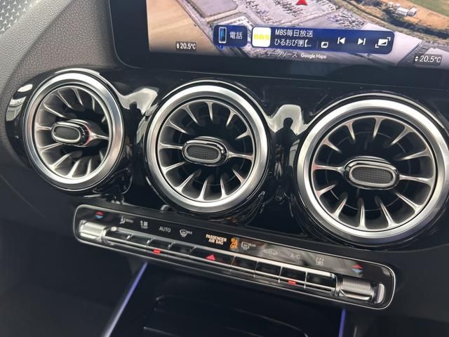 MERCEDES BENZ MERCEDES BENZ EQA 2024