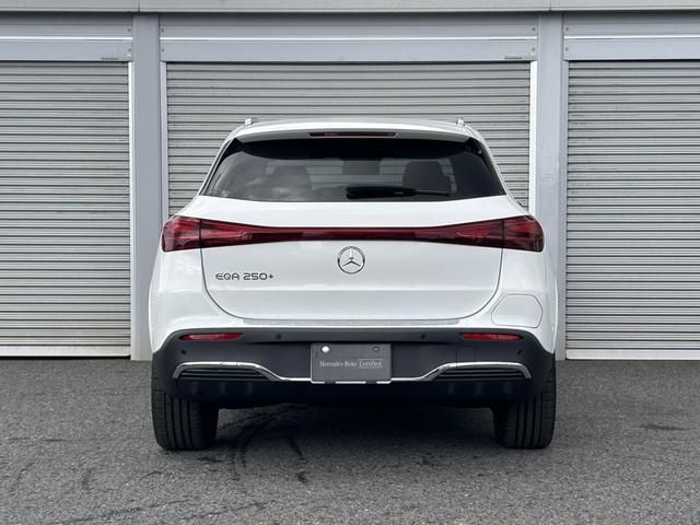 MERCEDES BENZ MERCEDES BENZ EQA 2024