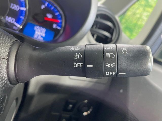 DAIHATSU MOVE CUSTOM 2013