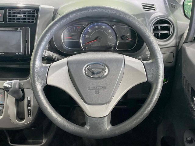 DAIHATSU MOVE CUSTOM 2013