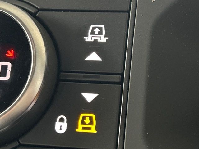 ROVER ROVER DEFENDER 2025