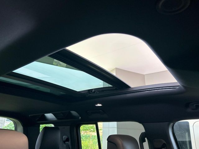 ROVER ROVER DEFENDER 2025