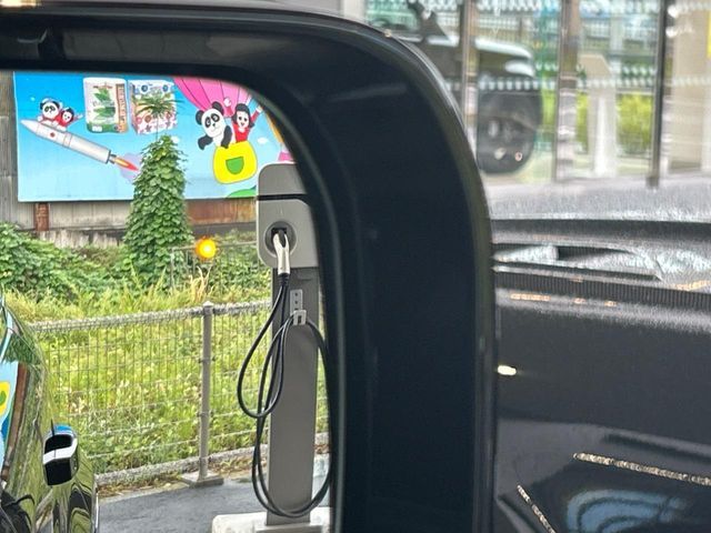 ROVER ROVER DEFENDER 2025