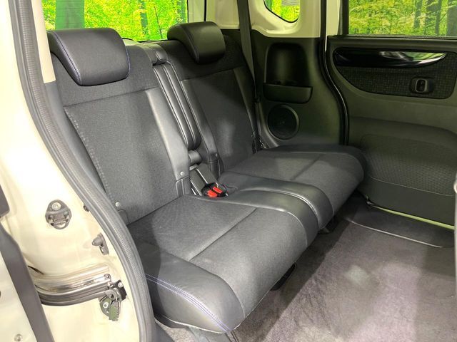 HONDA N BOX CUSTOM 2016