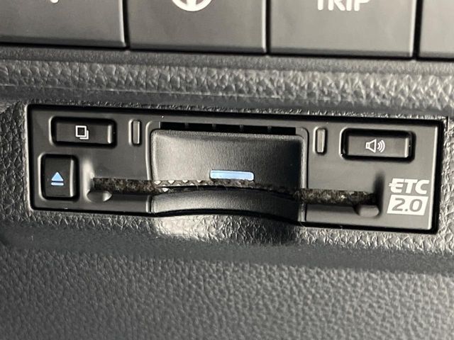 TOYOTA COROLLA SPORT HYBRID 2024