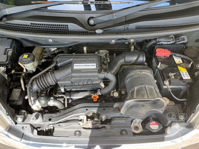 HONDA N BOX CUSTOM 2017