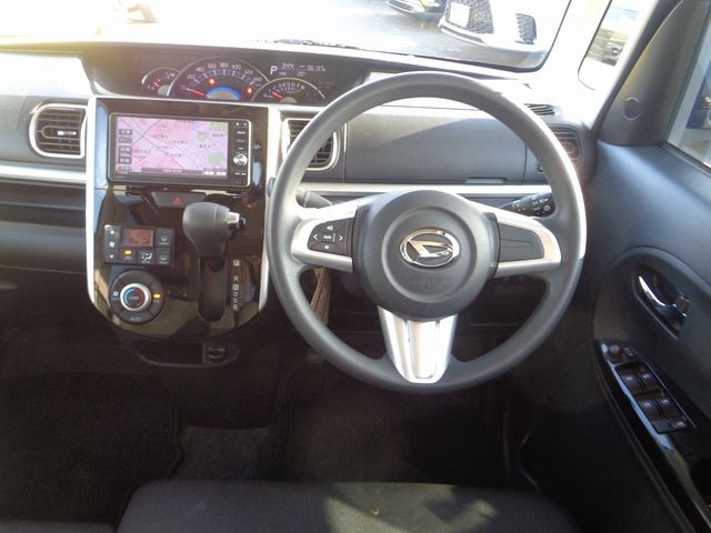 DAIHATSU TANTO CUSTOM 2015