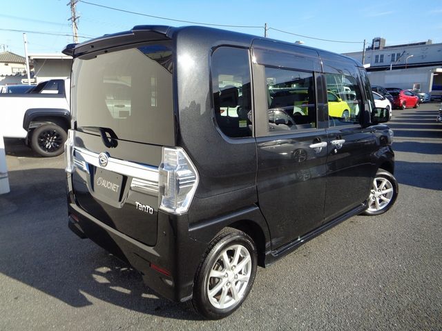 DAIHATSU TANTO CUSTOM 2015