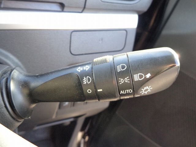 DAIHATSU TANTO CUSTOM 2015