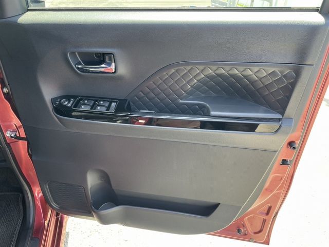 DAIHATSU TANTO CUSTOM 2021