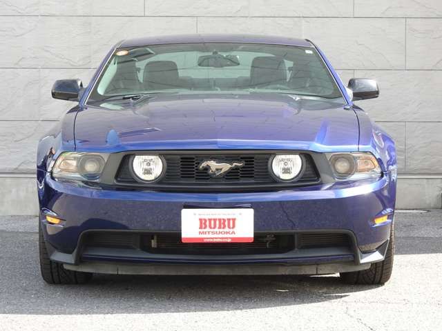 FORD FORD MUSTANG 2012
