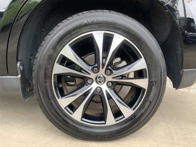 TOYOTA HARRIER 2WD 2015