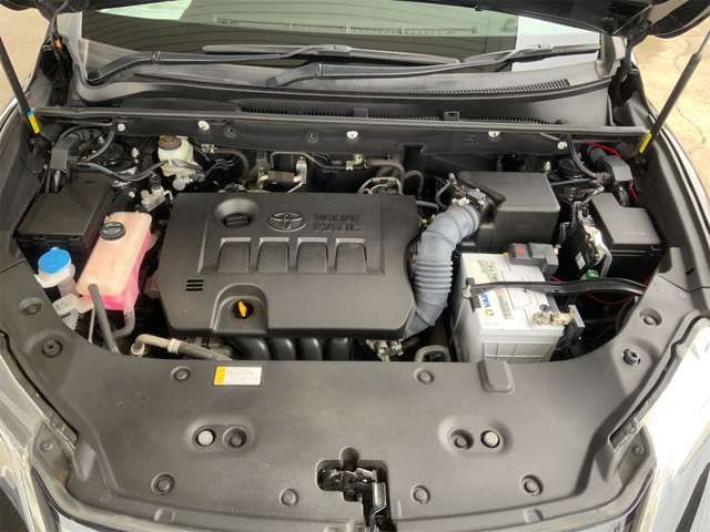 TOYOTA HARRIER 2WD 2015