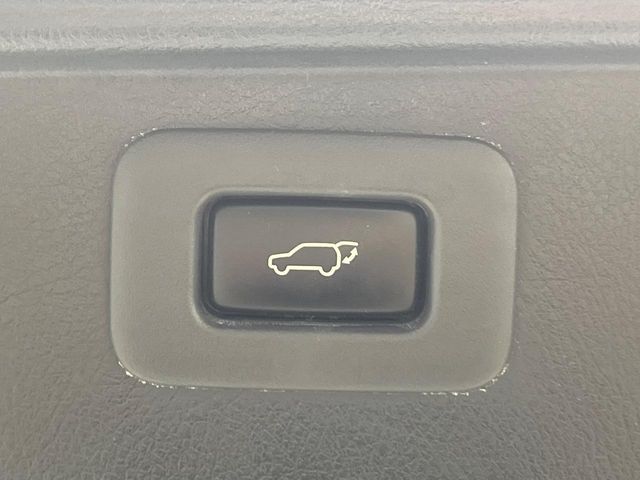 TOYOTA VELLFIRE 2012