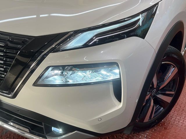 NISSAN X-TRAIL HYBRID 4WD 2023