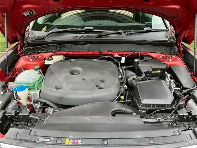 VOLVO VOLVO XC40 2020