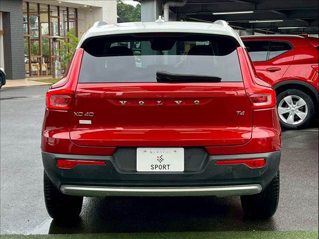 VOLVO VOLVO XC40 2020