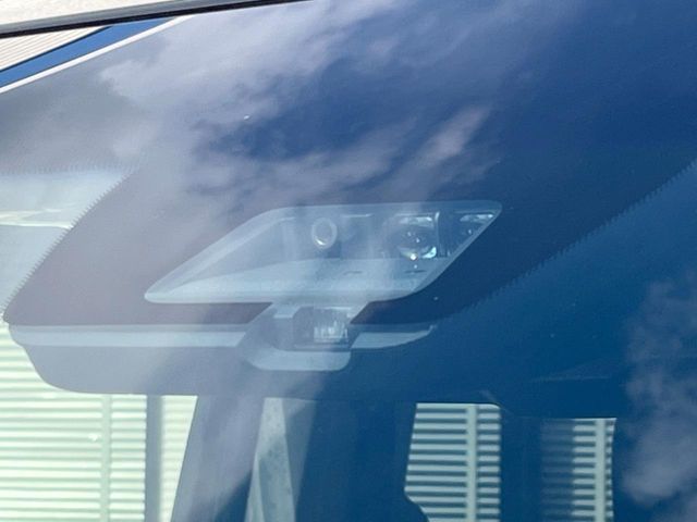 MITSUBISHI DELICA D:5 4WD 2024