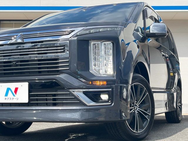 MITSUBISHI DELICA D:5 4WD 2024