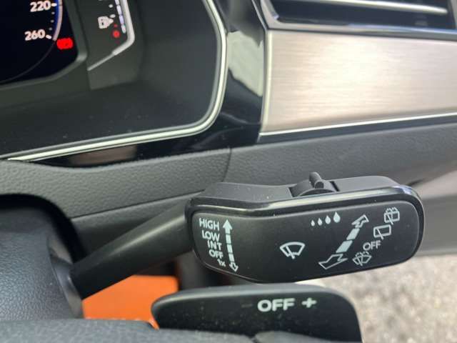 VOLKSWAGEN VOLKSWAGEN PASSAT VARIANT 2022