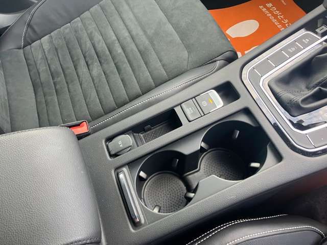 VOLKSWAGEN VOLKSWAGEN PASSAT VARIANT 2022