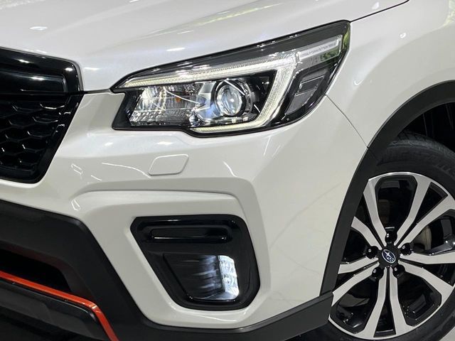 SUBARU FORESTER 2018