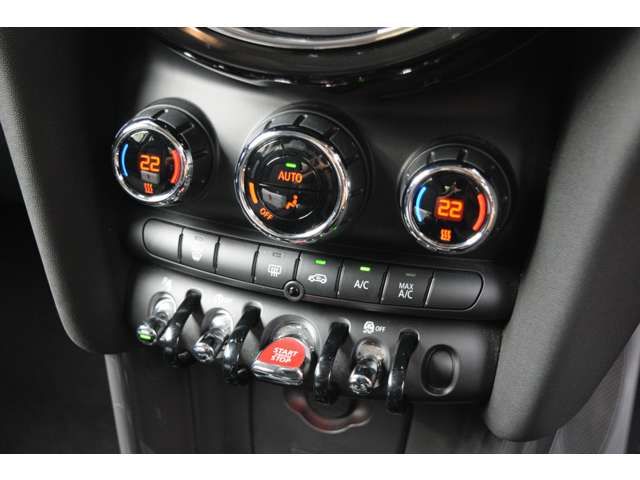 BMW MINI COOPER D 2020