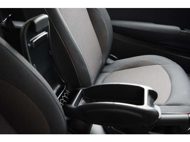 BMW MINI COOPER D 2020