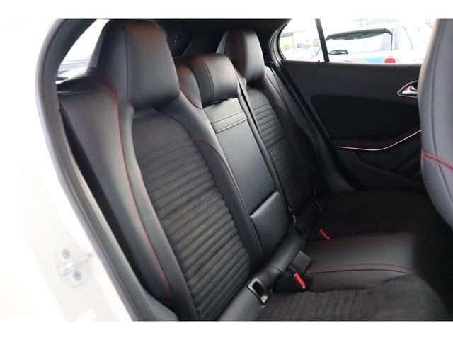 MERCEDES BENZ MERCEDES BENZ GLA class 2014