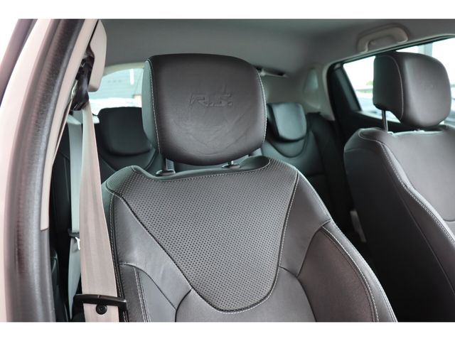 RENAULT RENAULT LUTECIA 2014