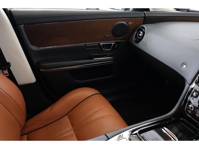 JAGUAR JAGUAR XJseries sedan 2017