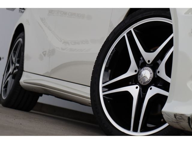 MERCEDES BENZ MERCEDES BENZ A class 2015