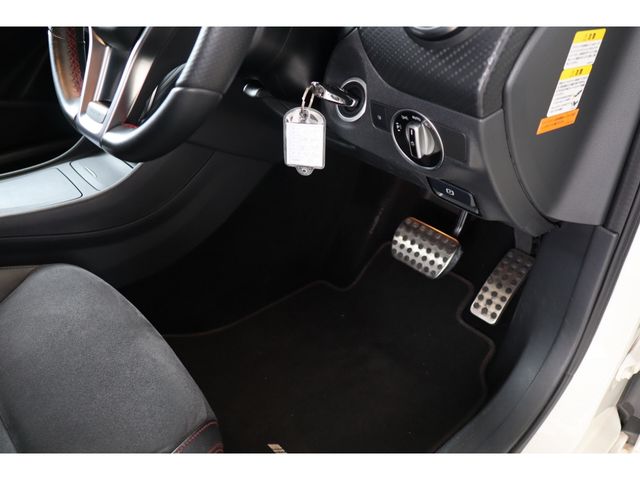 MERCEDES BENZ MERCEDES BENZ A class 2015