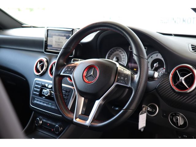 MERCEDES BENZ MERCEDES BENZ A class 2013